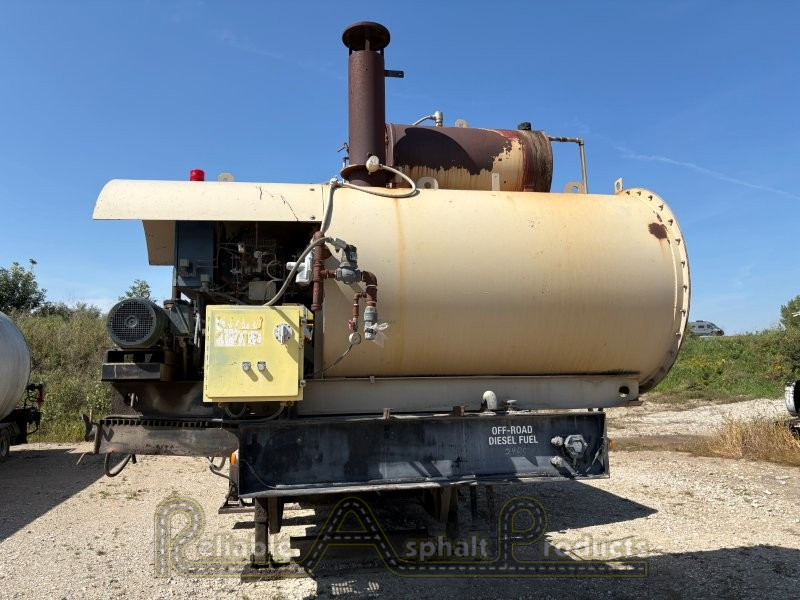 RAP-16960 Dillman 20k Gal AC Tank | Reliable Asphalt Products