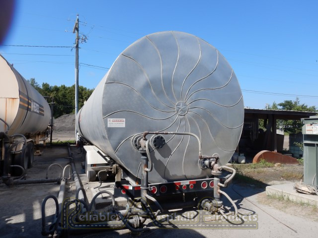 RAP-17108 Meeker 20kGal Port AC Tank – Reliable Asphalt Products (1 (3)